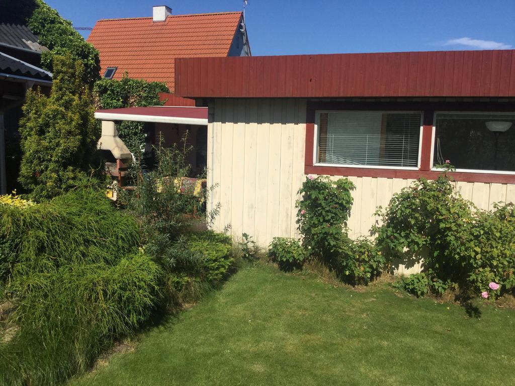 Risskov Bellevue Guesthouse オールフス エクステリア 写真