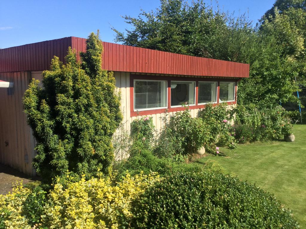 Risskov Bellevue Guesthouse オールフス エクステリア 写真